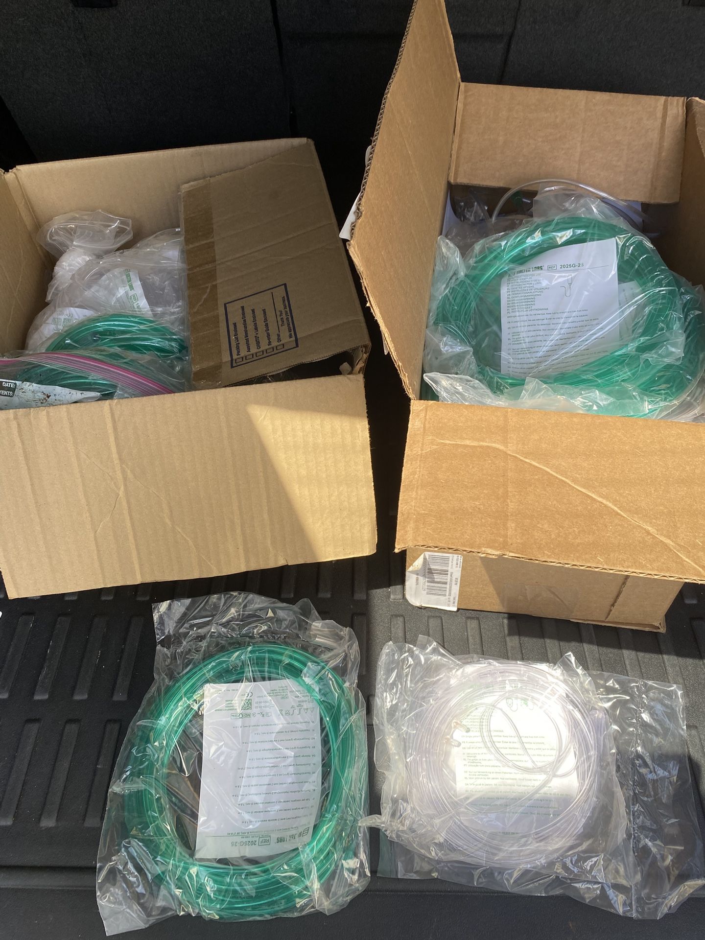 Oxygen Tubing And Cannulas 2 Boxes