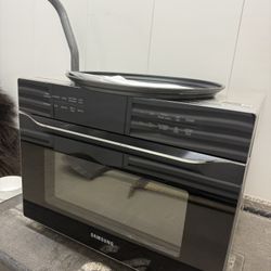 Samsung Oven, Microwave, Air Frying. Pizza Oven. 