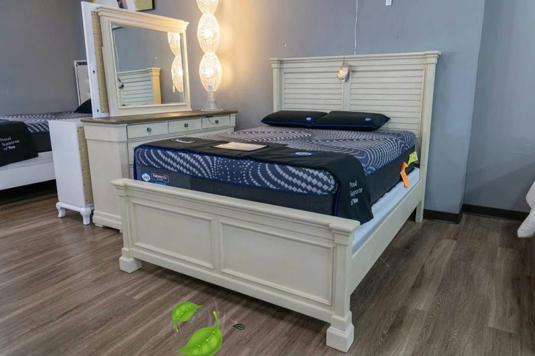 Antique White Bedroom Set Queen or King Bed Dresser Nightstand Mirror Chest Options Bolanburg