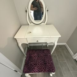 Small Vanity