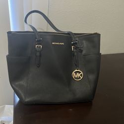 Black Michael Kors 