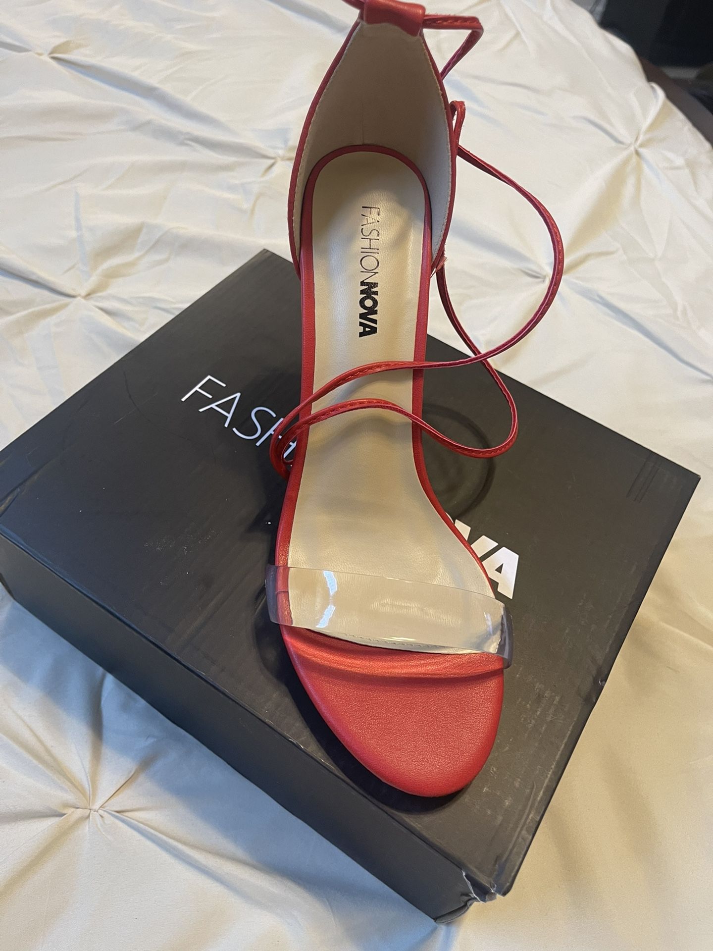 Nuevas Zapatillas Rojas Fashionnova