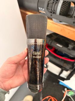 Microphone