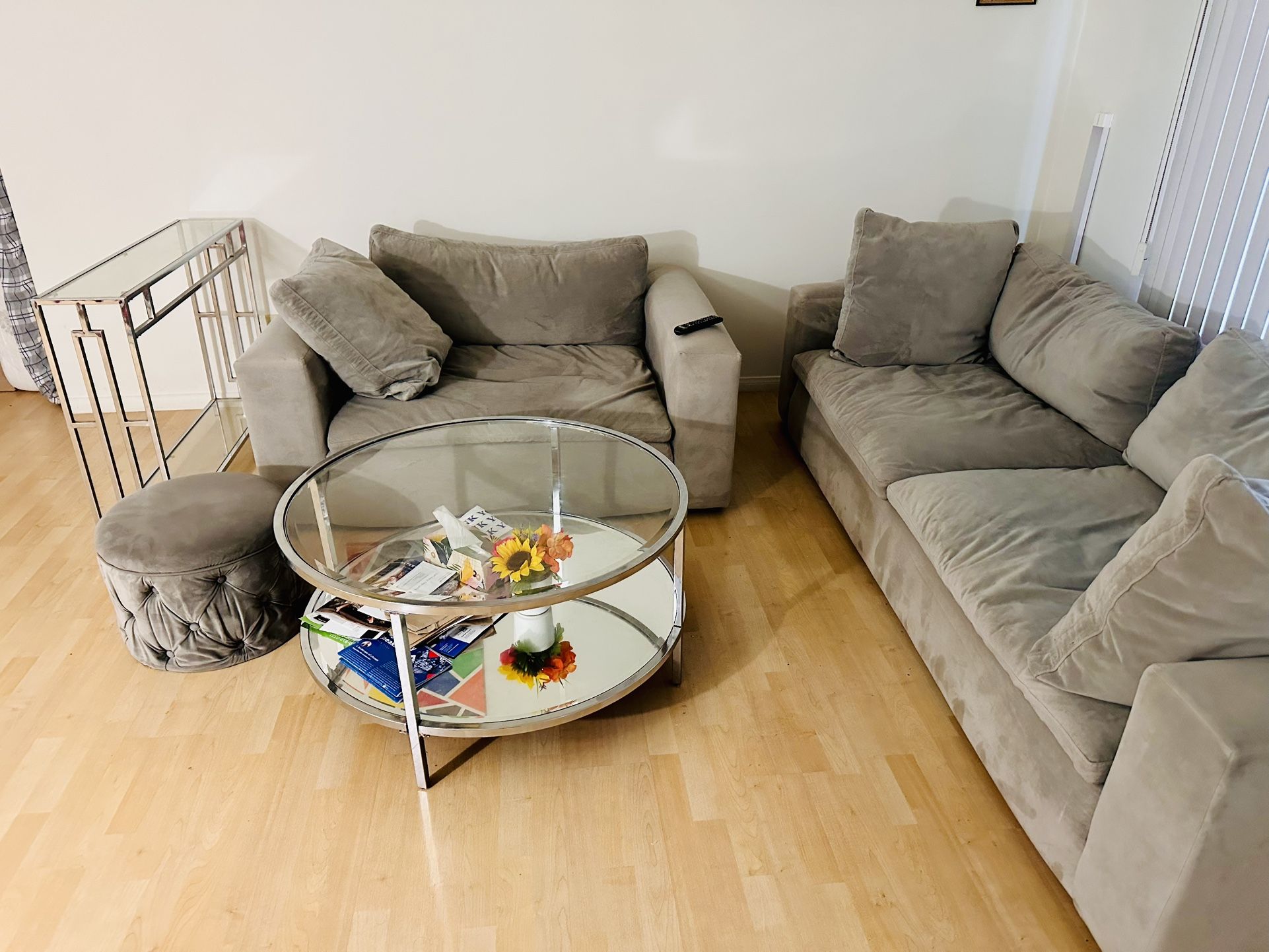 Complete Modern Living Room Set – 2 Sofas, Glass Coffee Table, Ottoman & Console Table