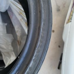 Three Sentury 245 35 20 Tires 245/35ZR20 20 inch