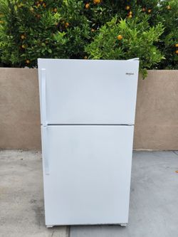 33X31X66 WHIRLPOOL FRIDGE 21CUFT WHITE
