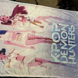 Kpop Plush Throw 