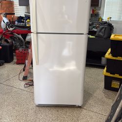Kenmore Refrigerator