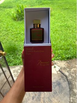Maison Francis Kurkdjian Baccarat Rouge 540 Extrait de Parfum – 70ml