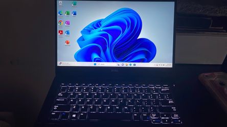 Dell Laptop - Windows 11  & Office
