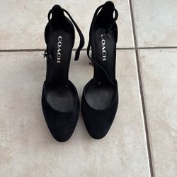 Coach Heels Beautiful Size 9 B Nuevo Coach Tacoma’s