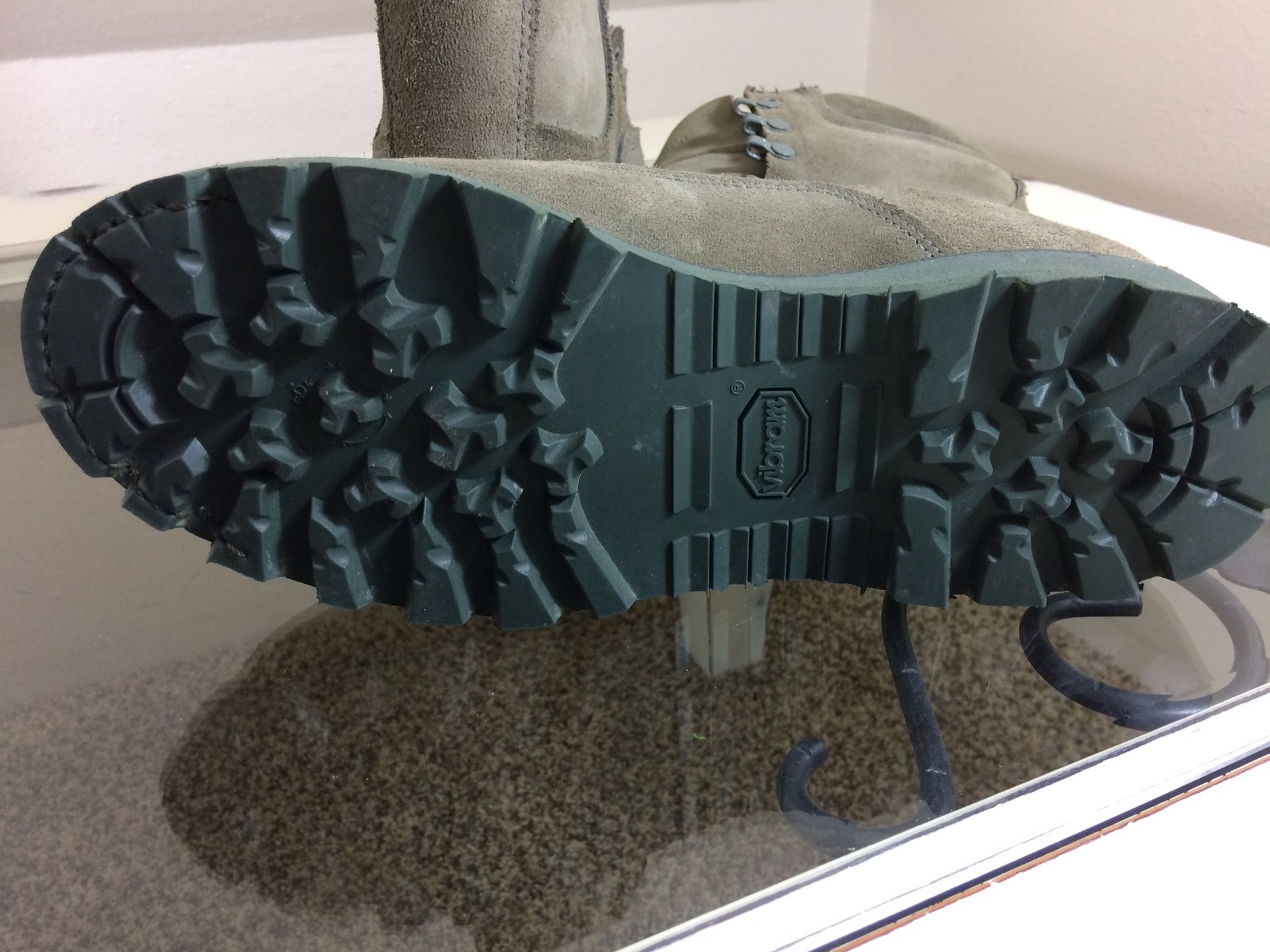 Matterhorn Gore Tex steel toe boots men's 9