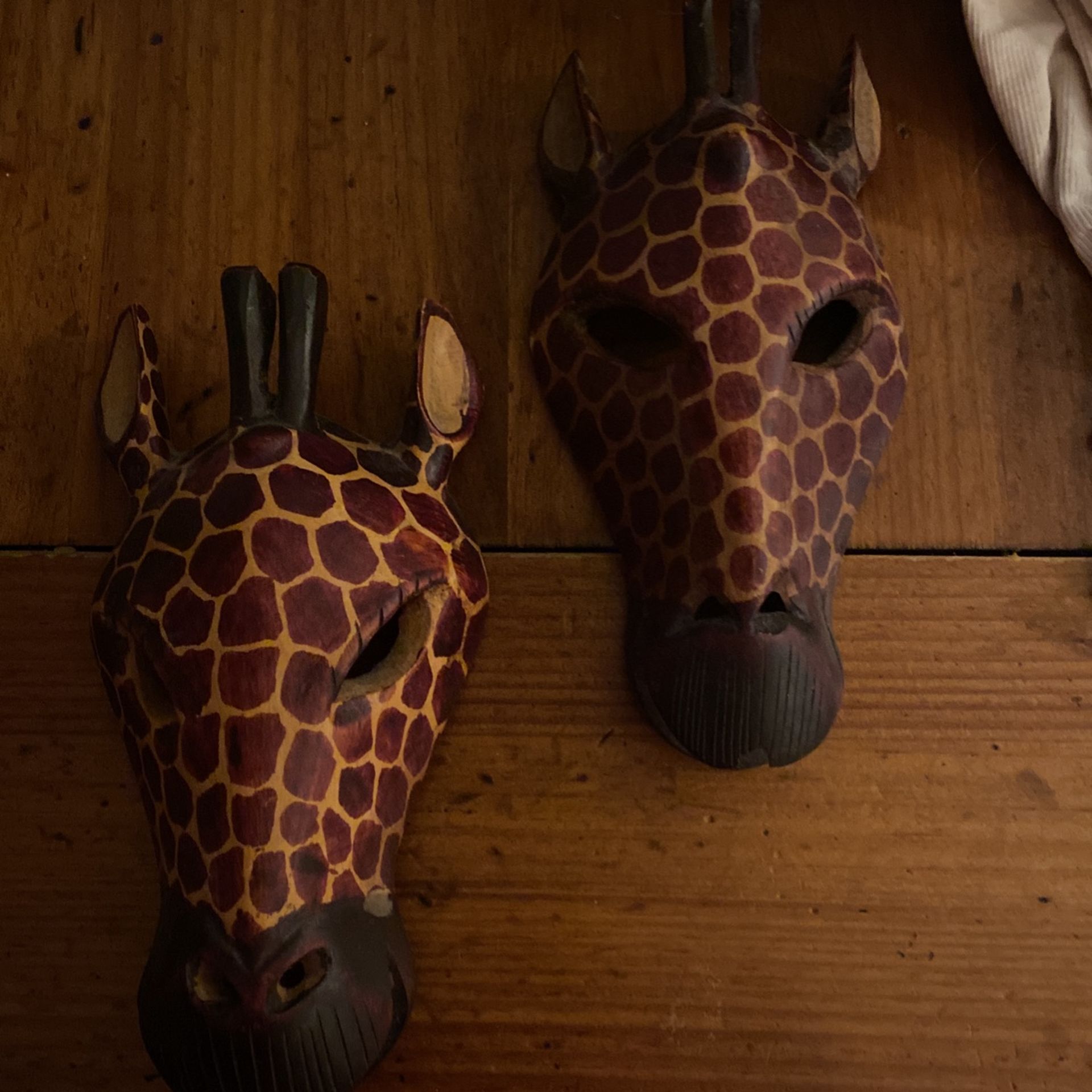Giraffe Mask Decoration