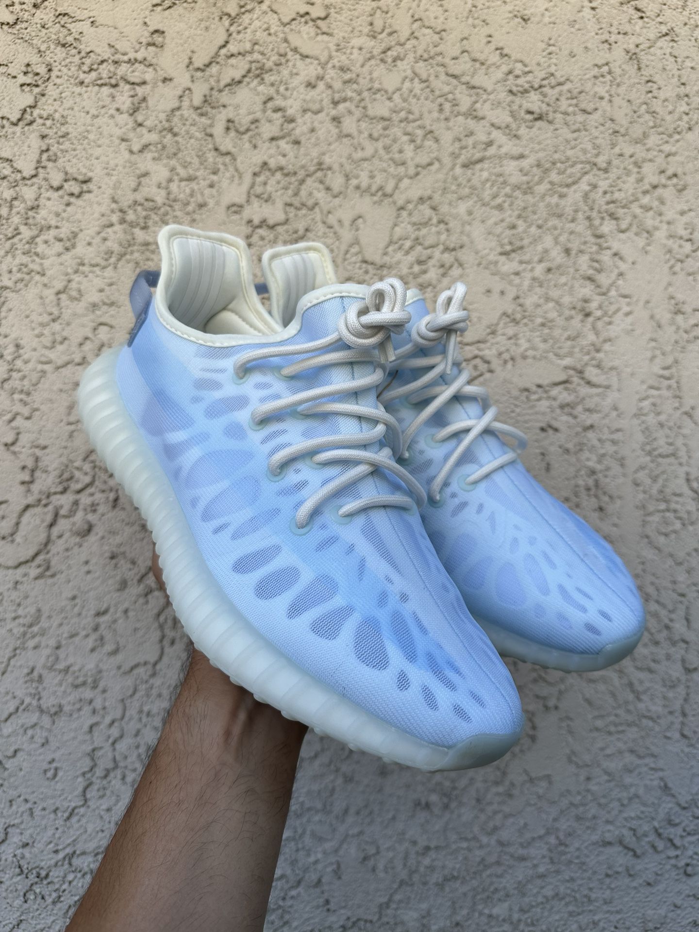 Adidas Yeezy Boost 350 V2 Mono Ice Size 10