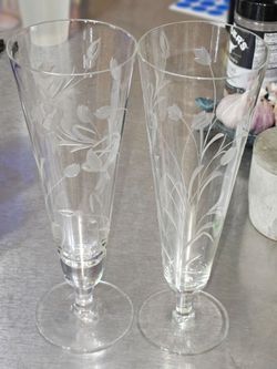 Pilsner crystal stemware