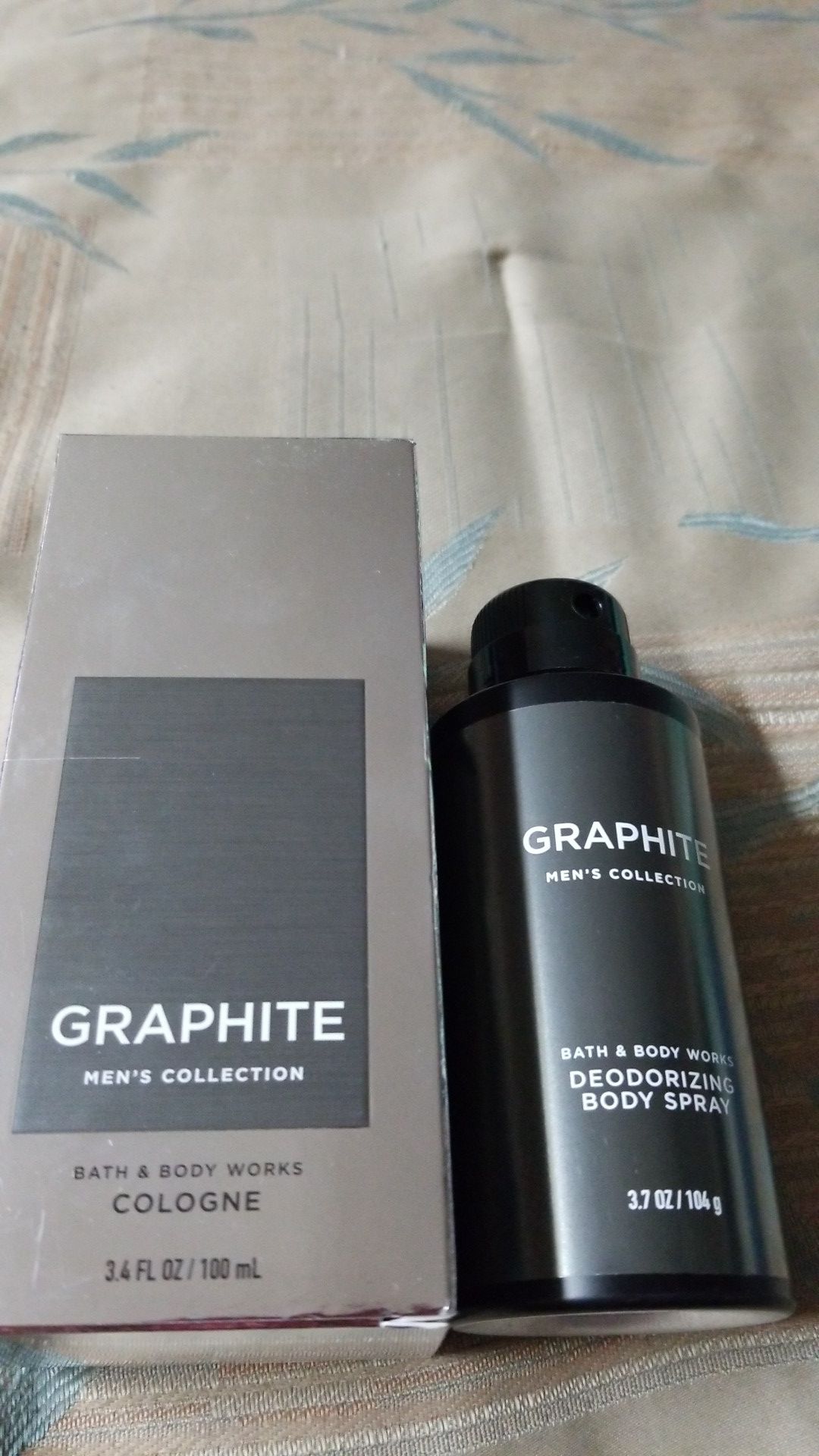 Bath & Body Works Graphite Deodorant Deodorizing Body Spray Men 3.7 oz