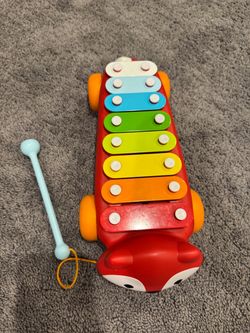 Kids Pull-Along Xylophone Toy with Mallet