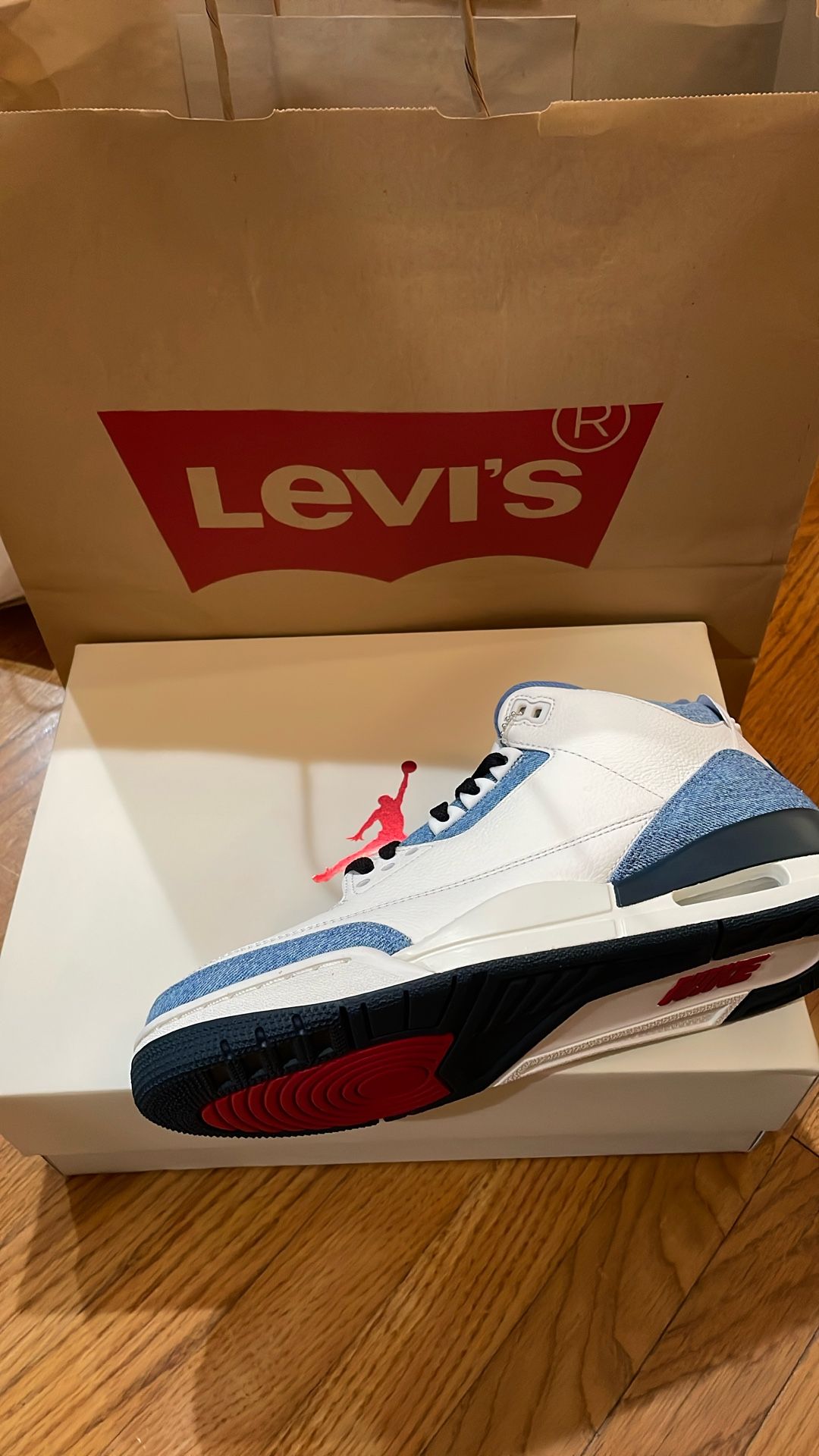 LA Los Angeles Air JORDAN 3 x Levi’s Men’s Size 9 DS Pristine