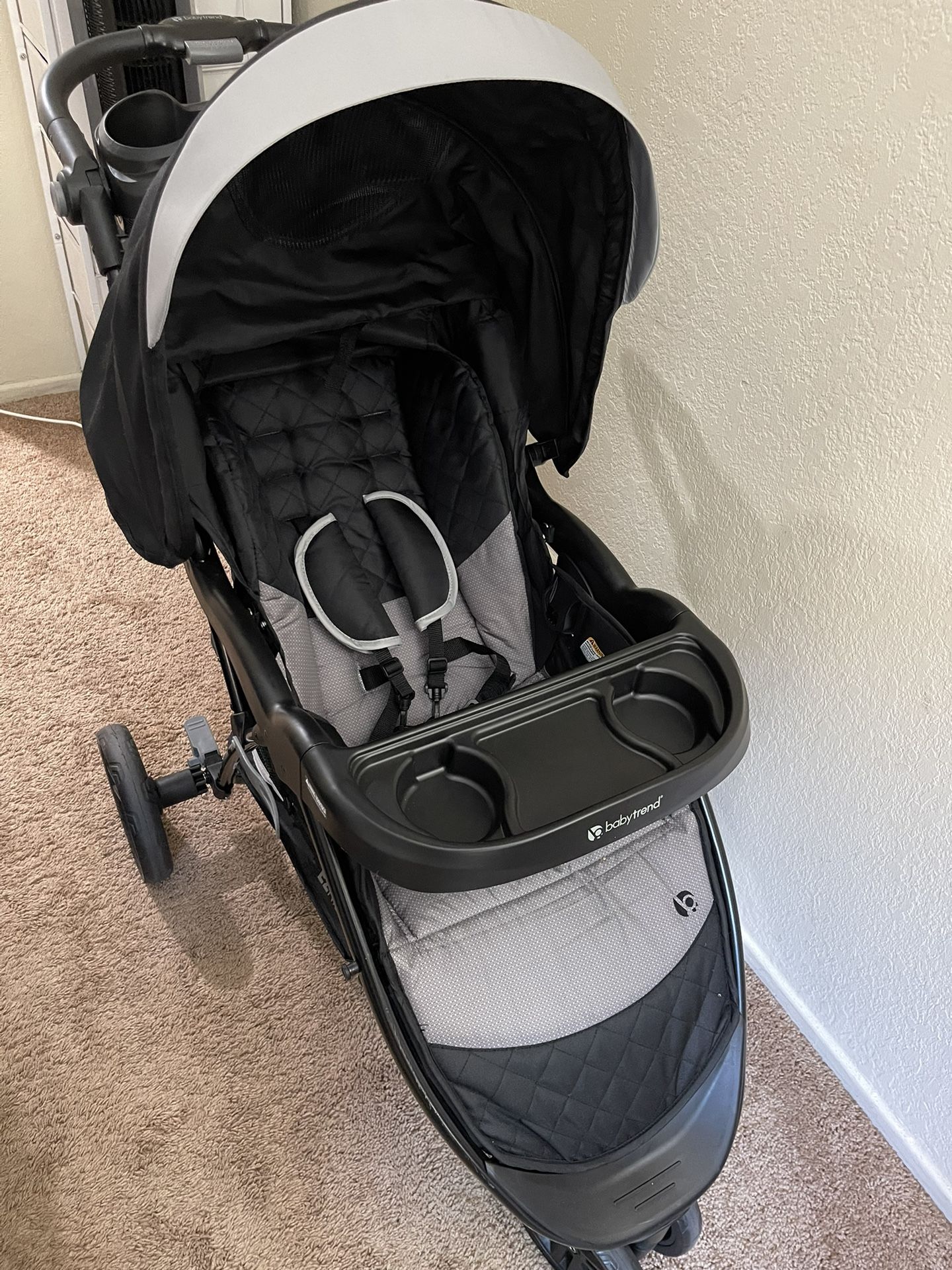 The Baby Trend EZ Ride PLUS Travel System Stroller And Car seat Carbon Black 