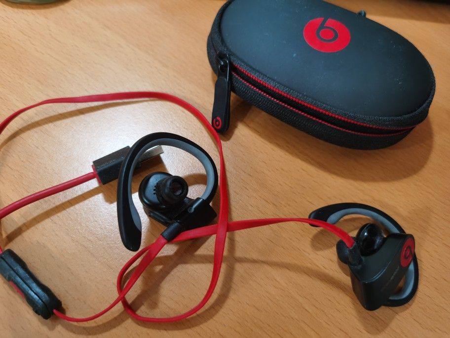 PowerBeats