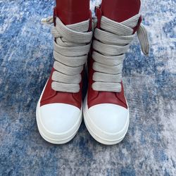 Rick Owen’s Jumbo Lace