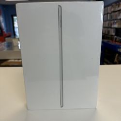 iPad 9th Generation Silver 256 GB With Apple Care Warranty