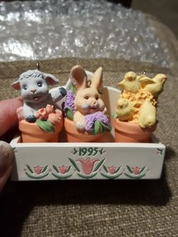 Hallmark 1995 Easter ornament