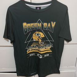 Green Bay Packers Men’s Size Small Shirt 