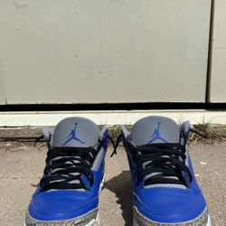 Jordan 3 Retro Varsity Blues 