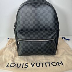 Louis Vuitton Discovery Backpack Damier Graphite Canvas PM (Black/gray)