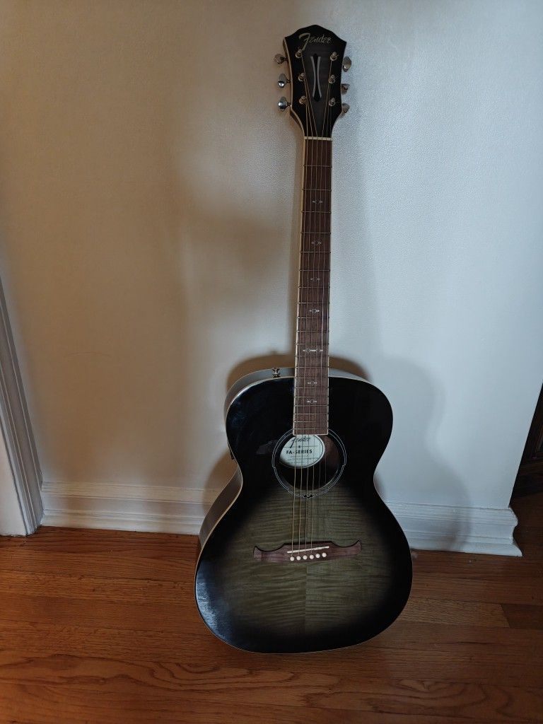 Fender Fa-235E Concert Acoustic/Electric Guitar