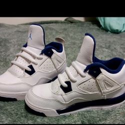 Jordan 4 retro “Legend blue”  toddler 2014 Size 10C no box 707432-107