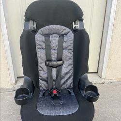 COSCO BOOSTER CAR SEAT