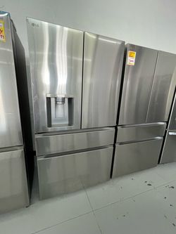 New LG 36in 29 Cu Ft Standard Depth Max Refrigerator w/Full Convert Drawer / 1 Years Warranty