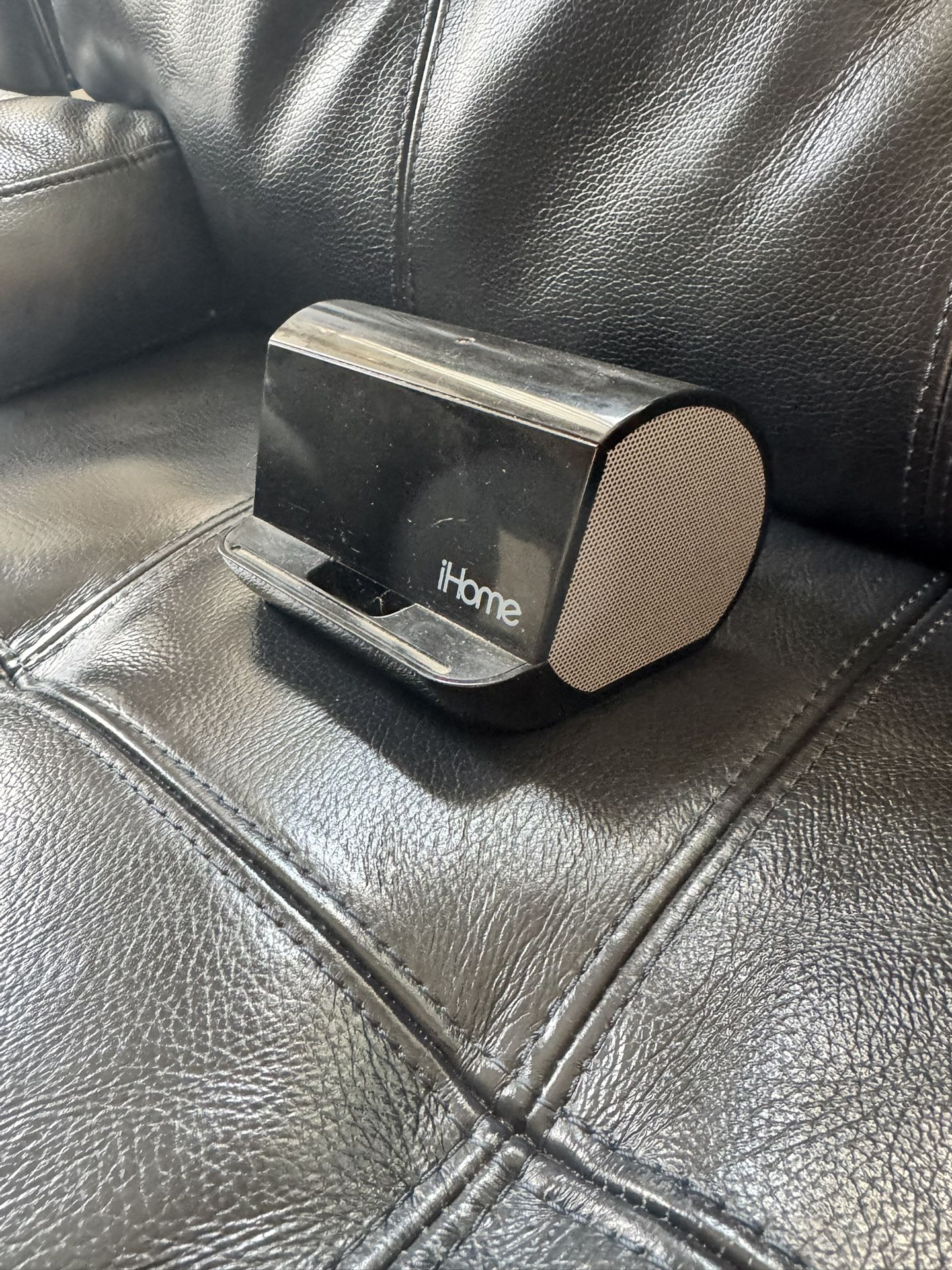 iHome Speaker