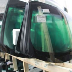 2026 Sale Auto * Glass* Nuevos a Precios De Bodega 