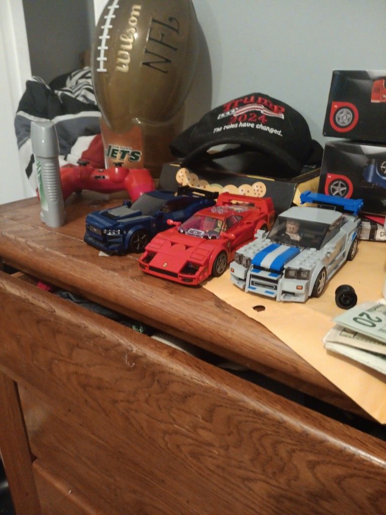 3 Lego Cars ( Box's Included)