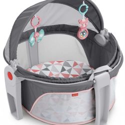 new Other - Fisher-Price On-The-Go Infant Portable Bassinet w/Toys,Rosy Windmill
