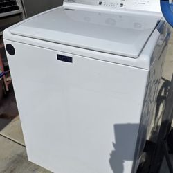 Maytag washer machine FOR SALE