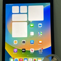 IPad Pro 128gb. Like New And Unlocked!