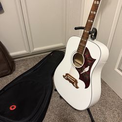 Epiphone Ltd Edition Dove Pro Alpine White Guitar