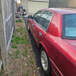 1999 ford crown Victoria