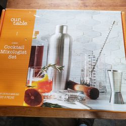 6 Piece Cocktail Mixologist Set
