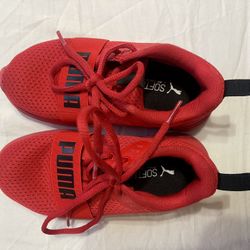 PUMA childrens Sneakers Size 11c