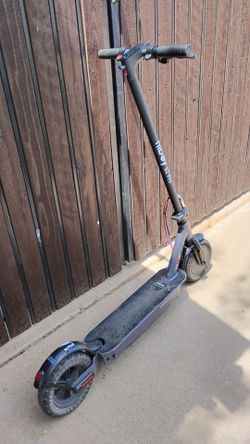 Electric scooter