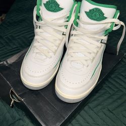 Jordan Retro 2