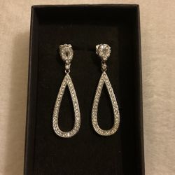 NARDIA Silver And Genuine Crystal Dangling Earrings 