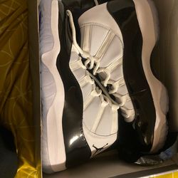 Concord Size 13 men’s