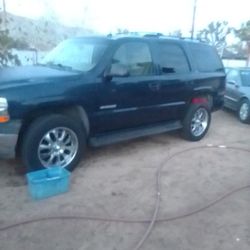 Chevy Tahoe 5.3 Ltr. V8 W/Tow Package 2002
