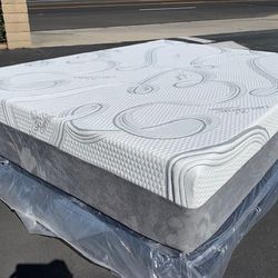 Full Organic Cool Gel Memory Foam!•••